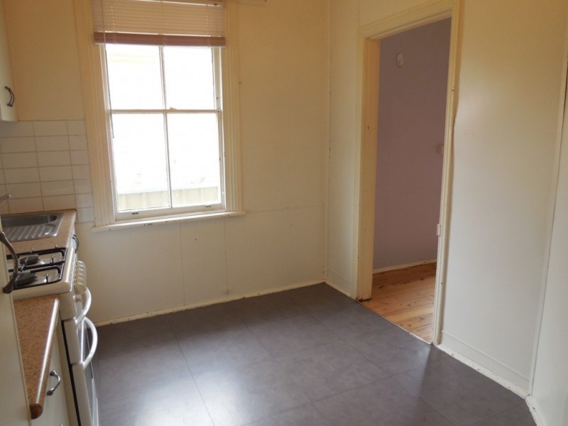 10 Sanita Street, Goulburn NSW 2580