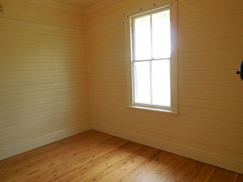 10 Sanita Street, Goulburn NSW 2580