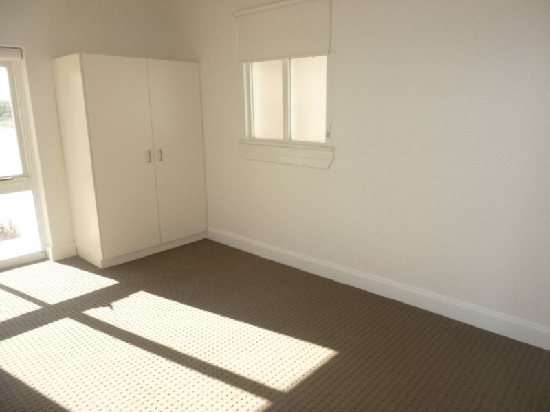 10/8 Ben Street, Goulburn NSW 2580