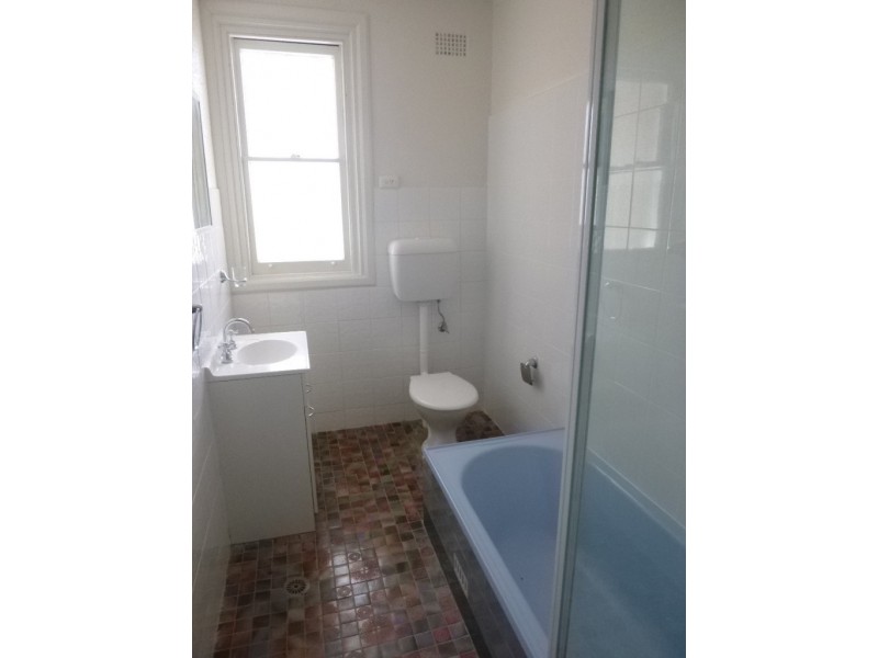 10/8 Ben Street, Goulburn NSW 2580