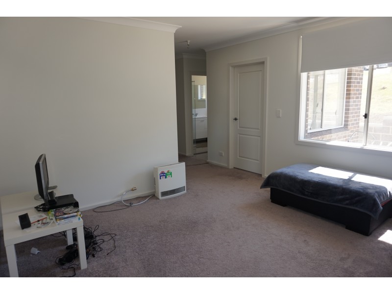 19 Melliodora Drive, Goulburn NSW 2580