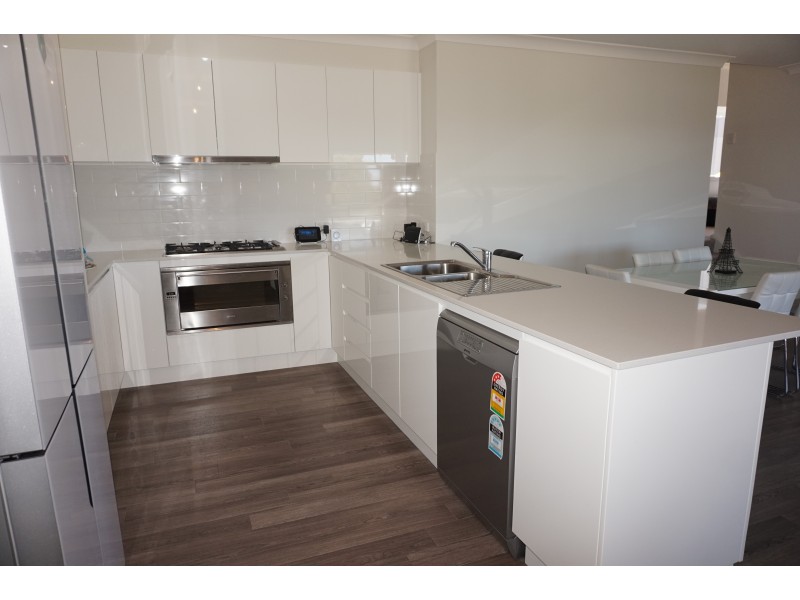 19 Melliodora Drive, Goulburn NSW 2580