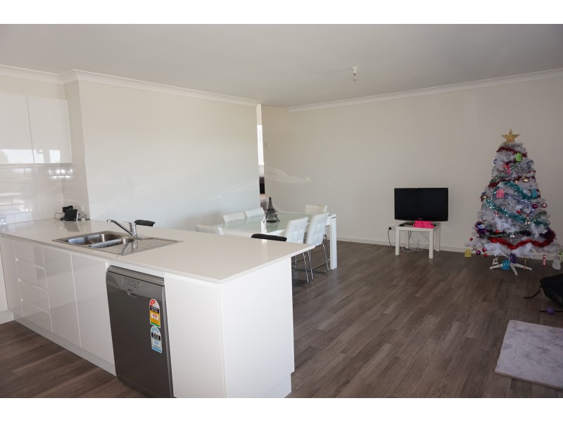 19 Melliodora Drive, Goulburn NSW 2580