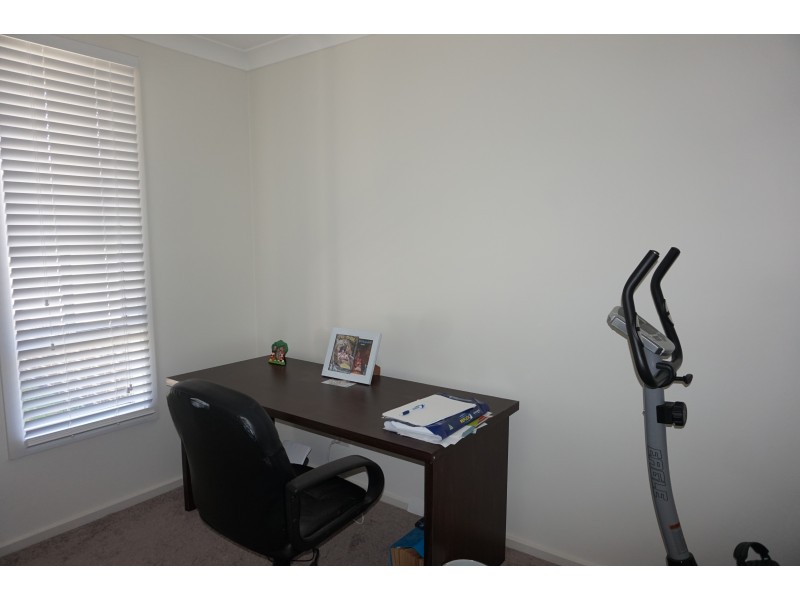 19 Melliodora Drive, Goulburn NSW 2580