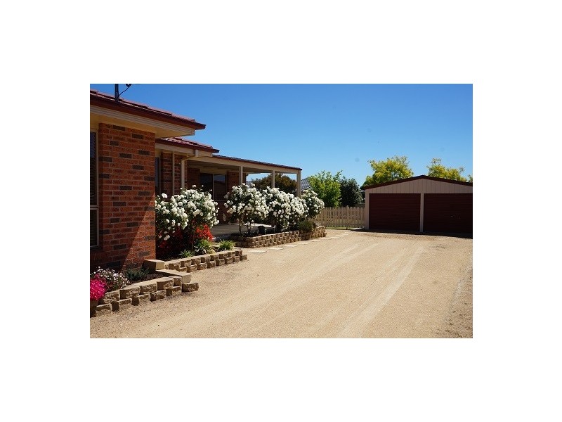 85 Green Valley Road, Goulburn NSW 2580