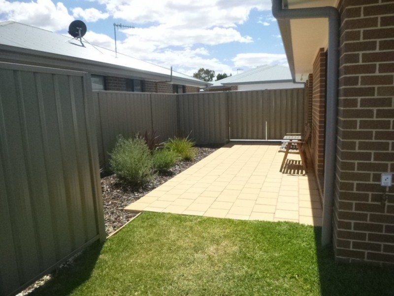 10/95 Gibson Street, Goulburn NSW 2580