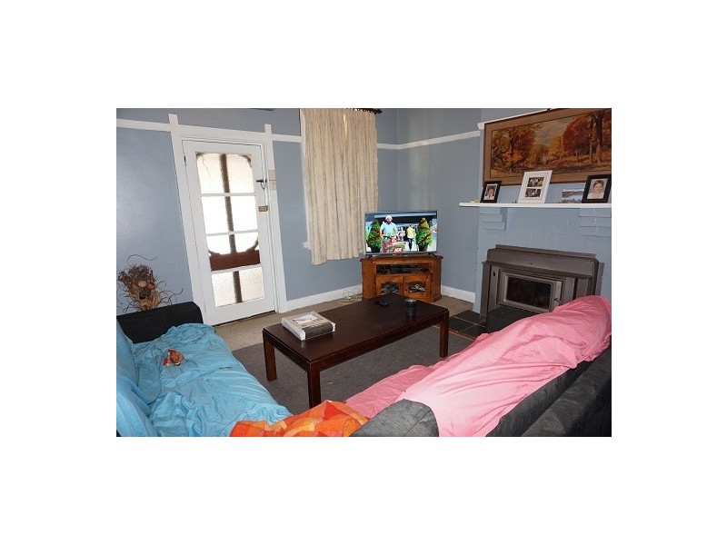 26 Ruby Street, Goulburn NSW 2580