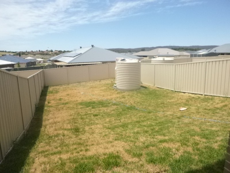 43 Kidd Circuit, Goulburn NSW 2580