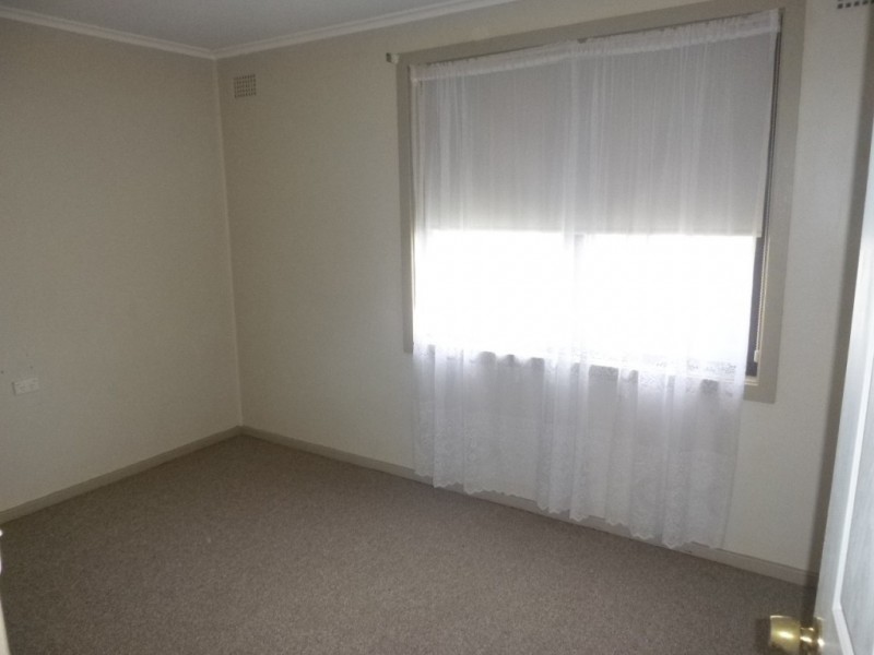 31 Robinson Street, Goulburn NSW 2580