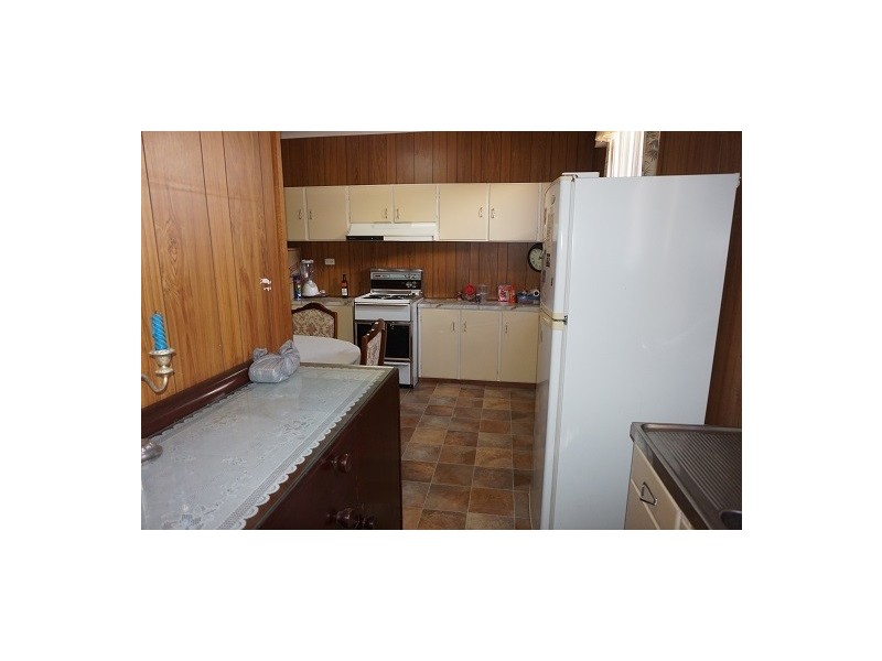 12 Park Street, Goulburn NSW 2580