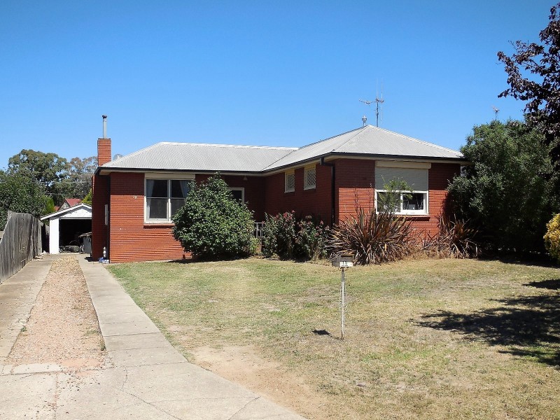 18 Wyatt Street, Goulburn NSW 2580