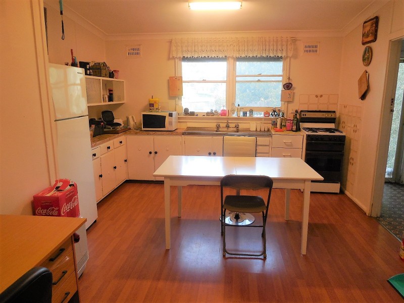 18 Wyatt Street, Goulburn NSW 2580