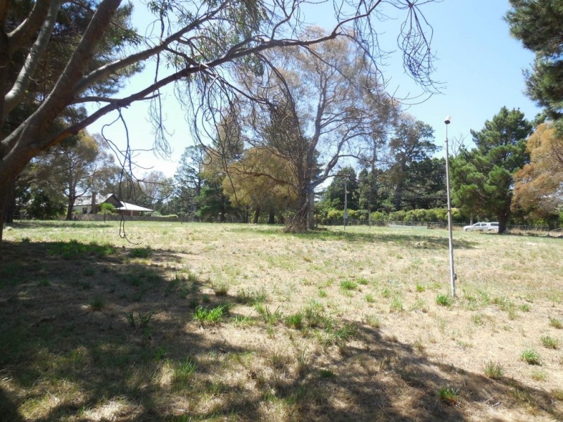 26 Wollondilly Avenue, Goulburn NSW 2580