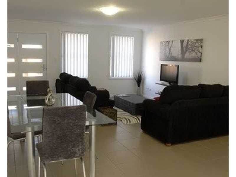 12/95 Gibson Street, Goulburn NSW 2580