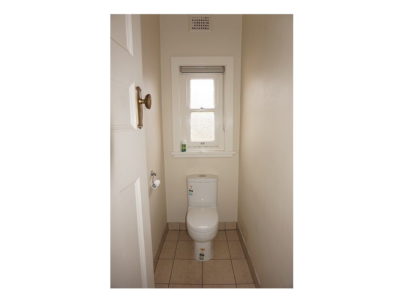 108 Sloane Street, Goulburn NSW 2580