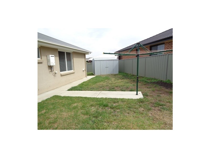 1 St Aubyn Road, Goulburn NSW 2580