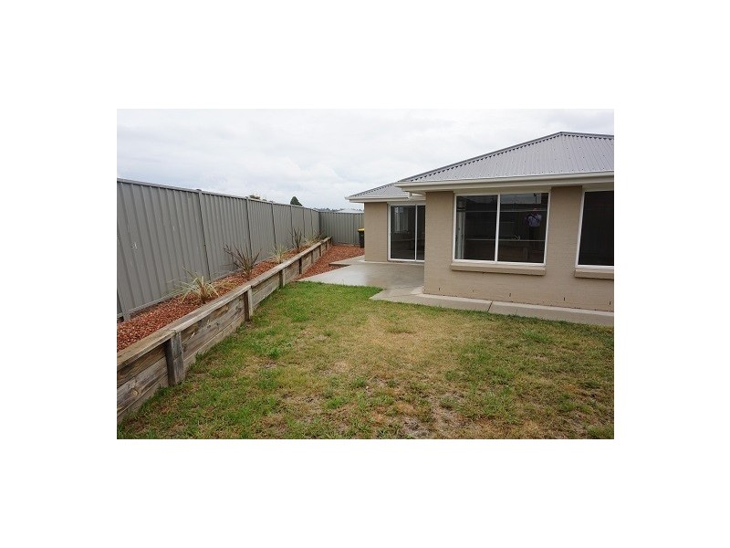 1 St Aubyn Road, Goulburn NSW 2580