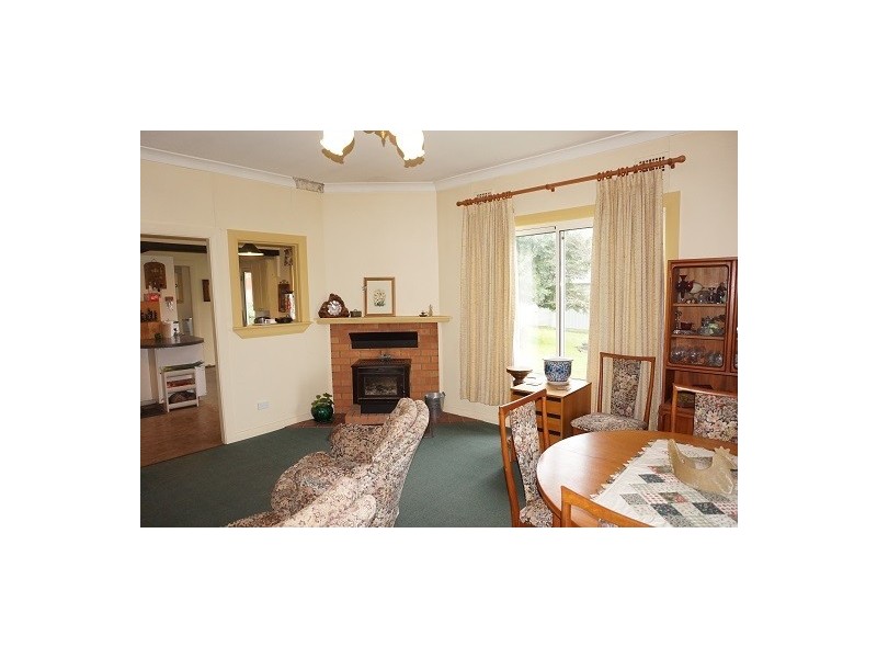 661 Caoura Road, Tallong NSW 2579