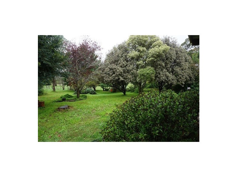 661 Caoura Road, Tallong NSW 2579