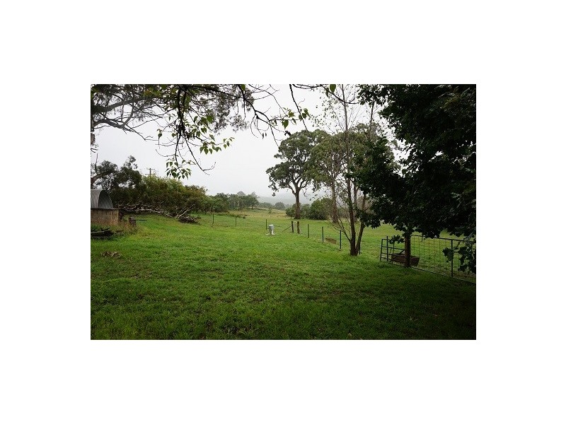 661 Caoura Road, Tallong NSW 2579