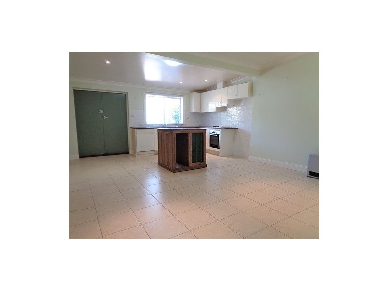 8 Australia Street, Goulburn NSW 2580