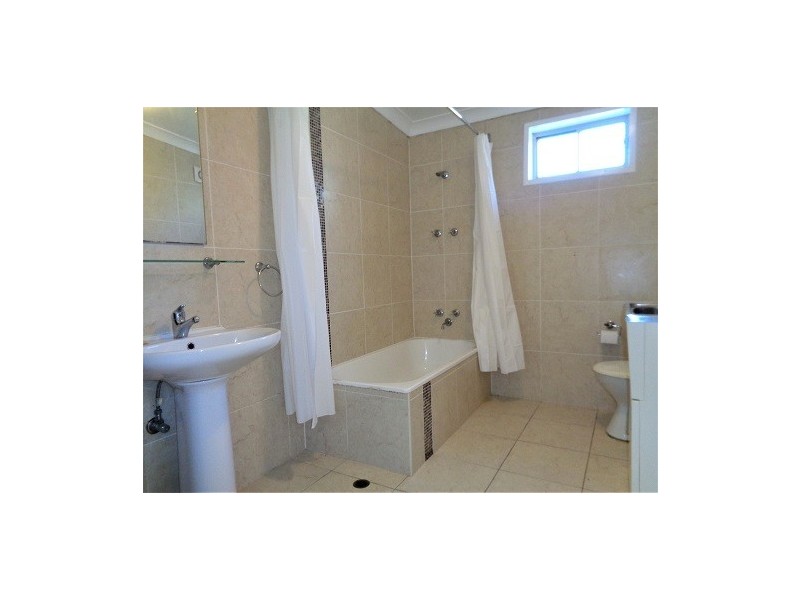 8 Australia Street, Goulburn NSW 2580