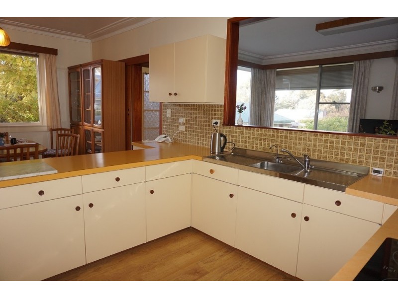 39 Rhoda Street, Goulburn NSW 2580