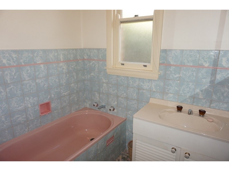 39 Rhoda Street, Goulburn NSW 2580