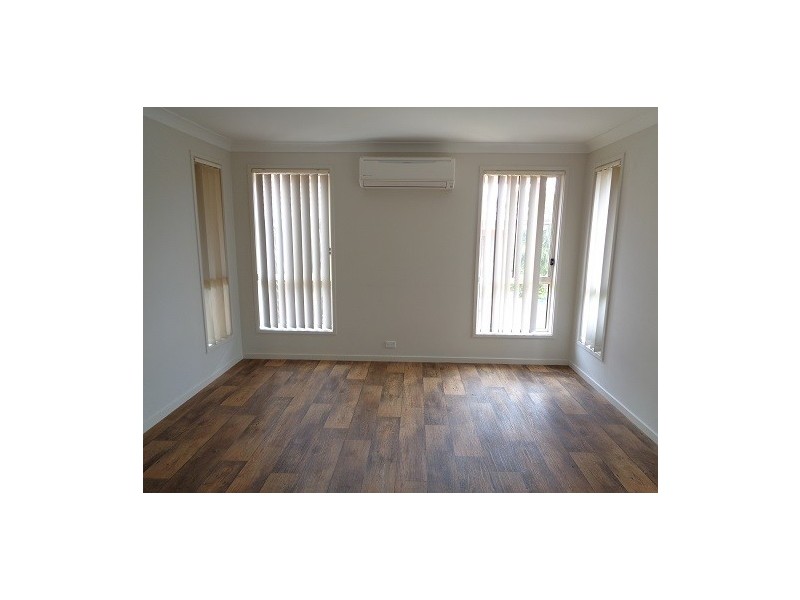 11 Stombuco Place, Goulburn NSW 2580