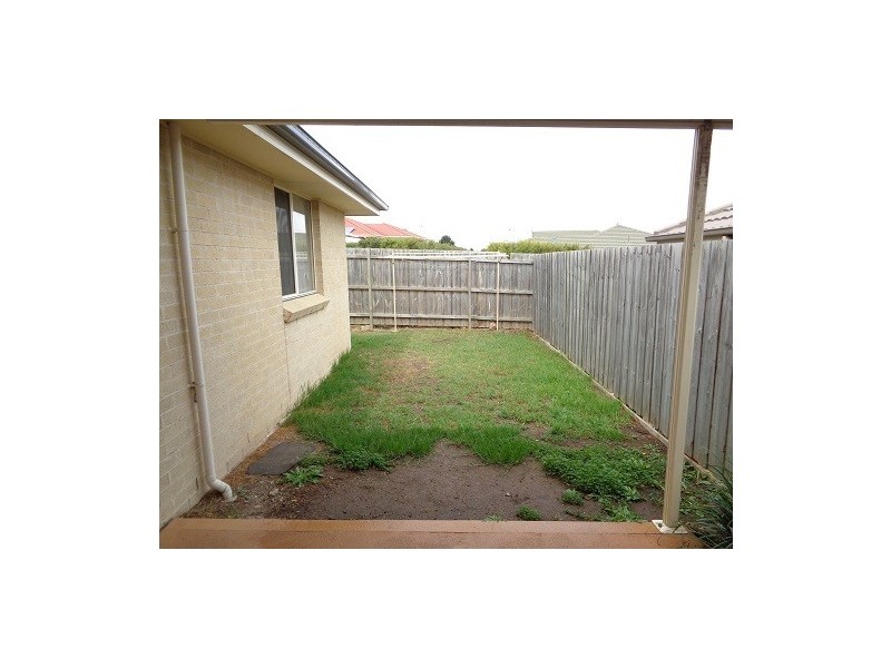 11 Stombuco Place, Goulburn NSW 2580