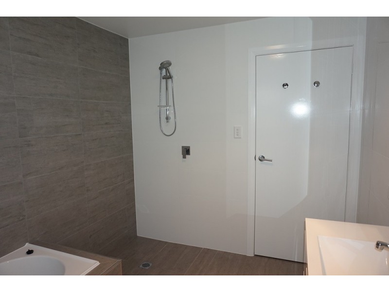 2 Tweedie Street, Goulburn NSW 2580