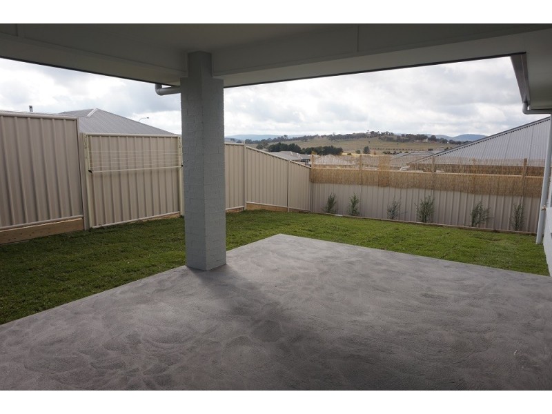 2 Tweedie Street, Goulburn NSW 2580