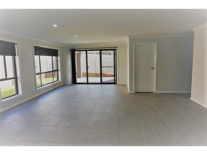 62 Kidd Circuit, Goulburn NSW 2580