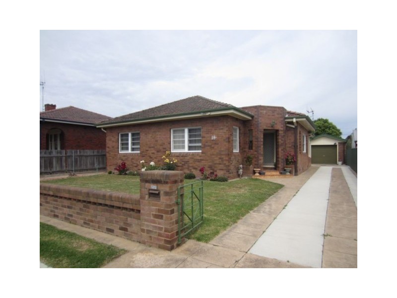 18a Park Street, Goulburn NSW 2580