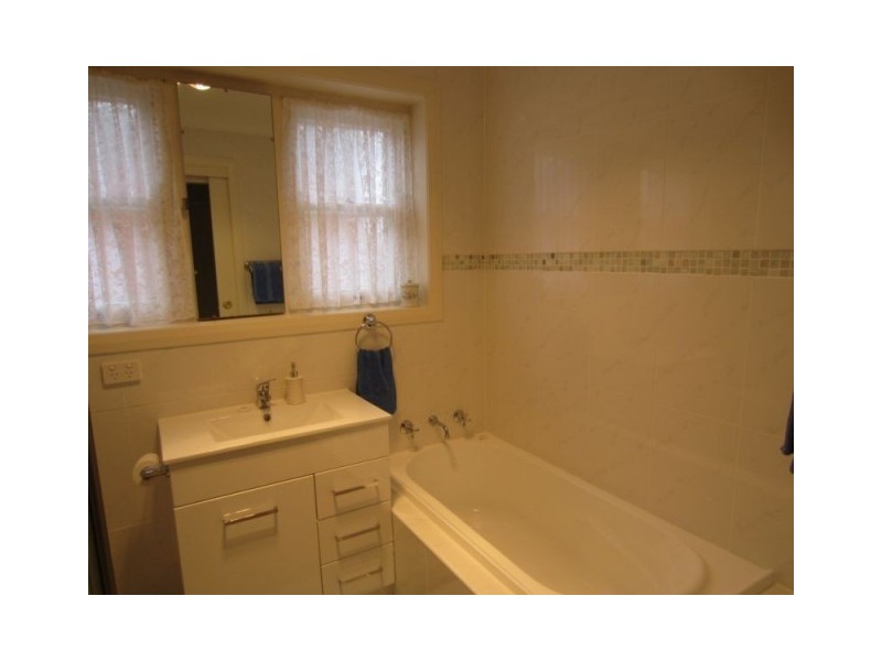 18a Park Street, Goulburn NSW 2580