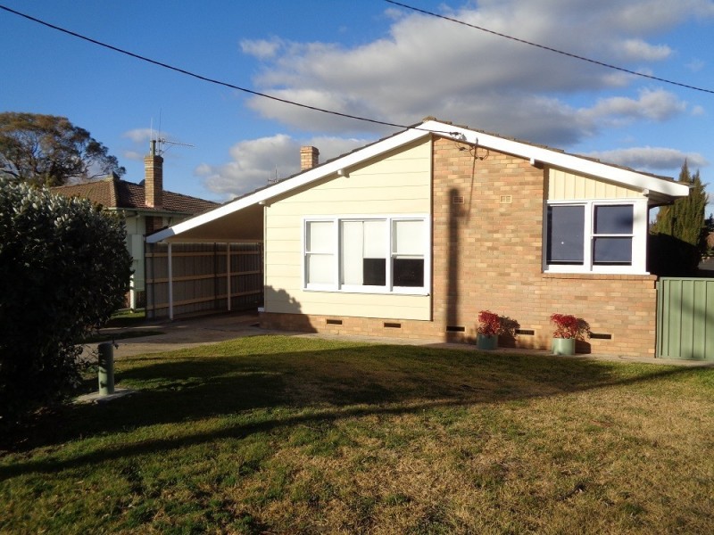 79 Albert Street, Goulburn NSW 2580