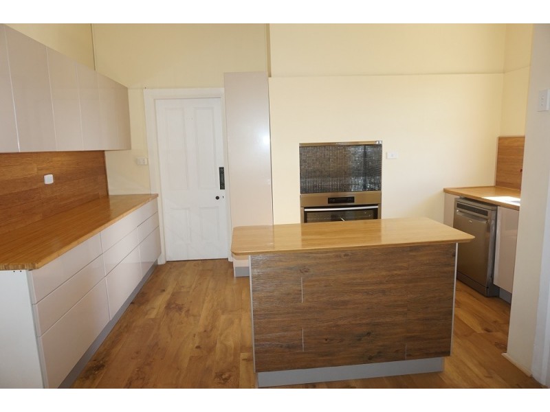 65 Citizen Street, Goulburn NSW 2580