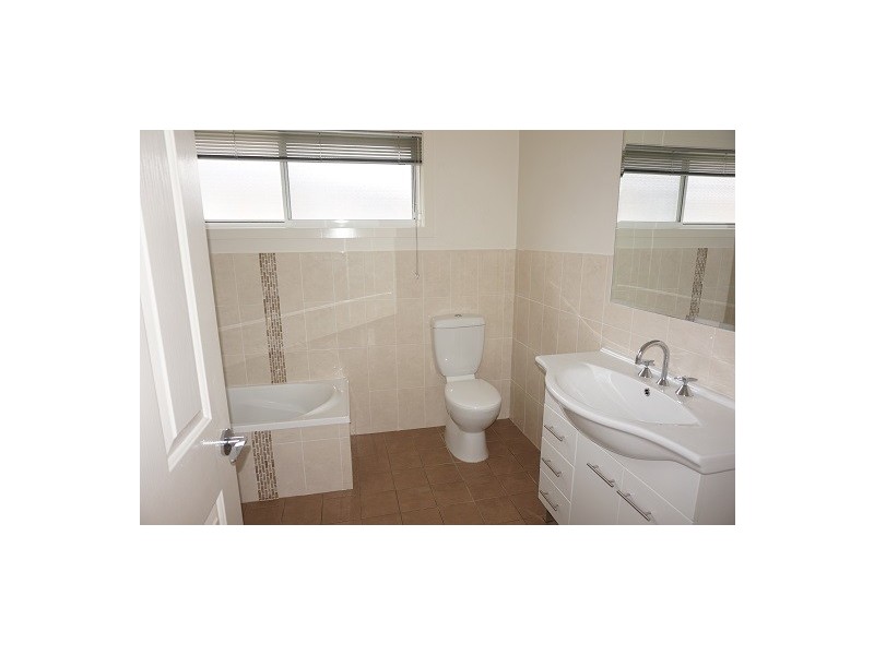 1 St Aubyn Road, Goulburn NSW 2580