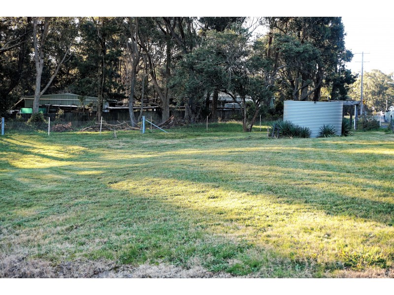 8 Bumballa Road, Wingello NSW 2579