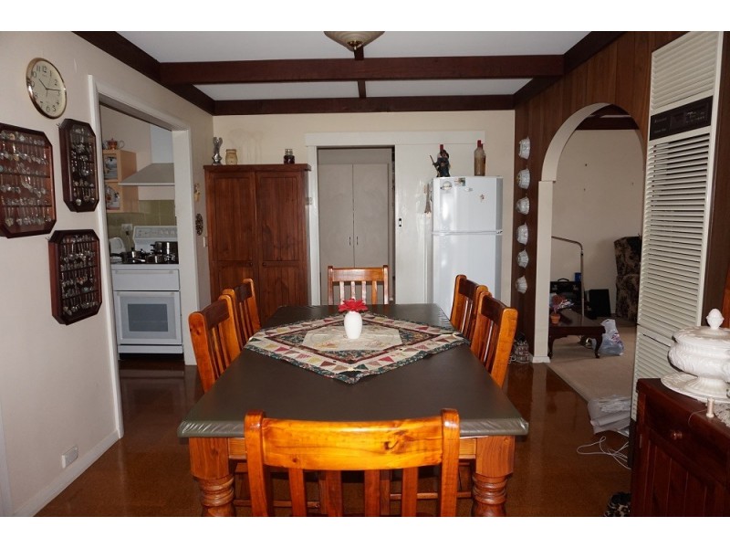 8 Princes Avenue, Goulburn NSW 2580