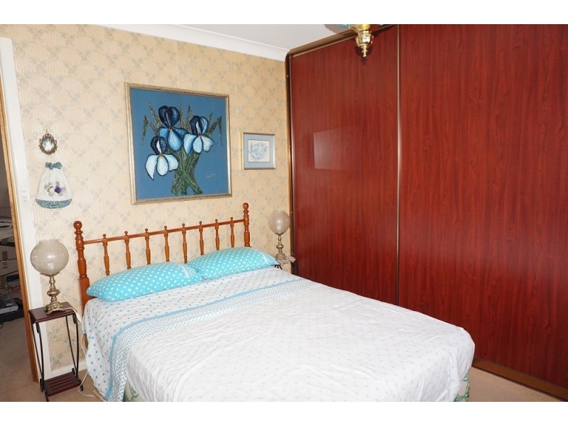 8 Princes Avenue, Goulburn NSW 2580