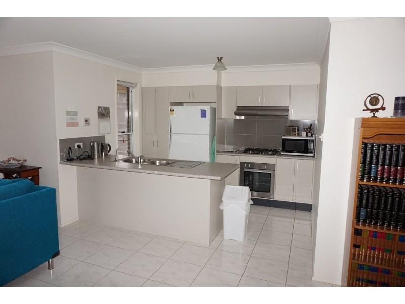 26 Barry Crescent, Goulburn NSW 2580