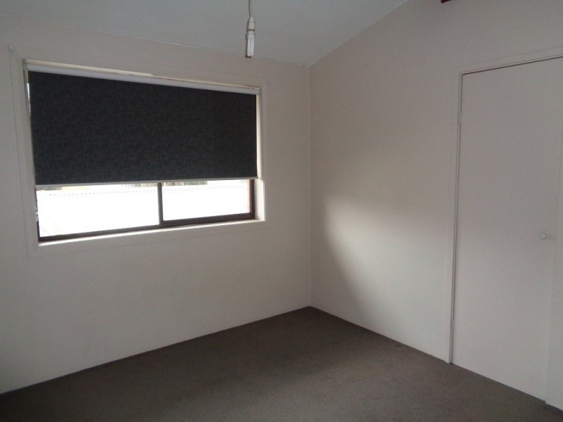 18 Emma Street, Goulburn NSW 2580