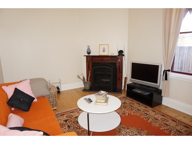 17 Park Street, Goulburn NSW 2580