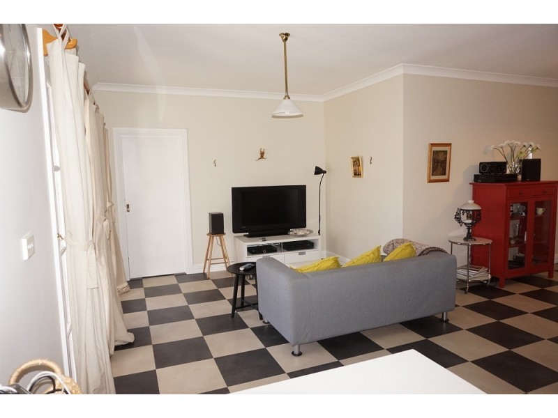 17 Park Street, Goulburn NSW 2580