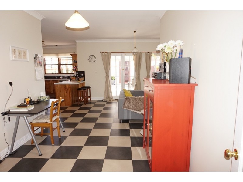 17 Park Street, Goulburn NSW 2580