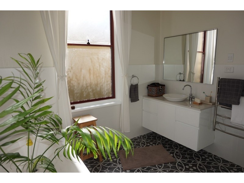 17 Park Street, Goulburn NSW 2580