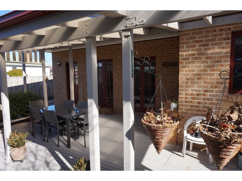 17 Park Street, Goulburn NSW 2580