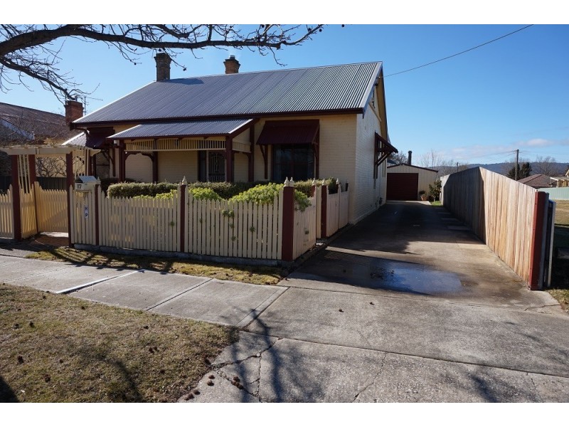 17 Park Street, Goulburn NSW 2580