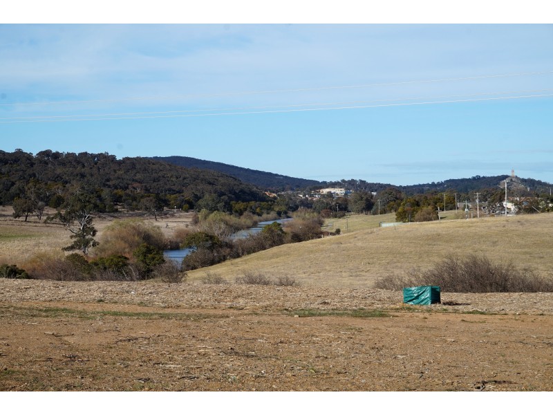 Lot 102,24 Wollondilly Avenue, Goulburn NSW 2580